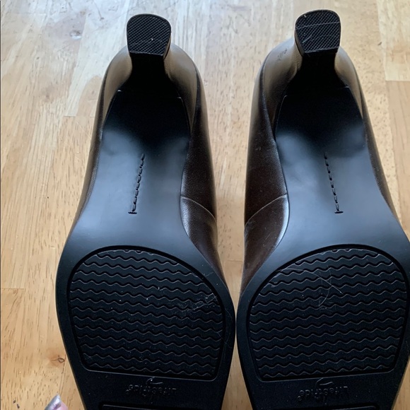 Life Stride Brown Heels Elegant Design - Picture 3 of 3